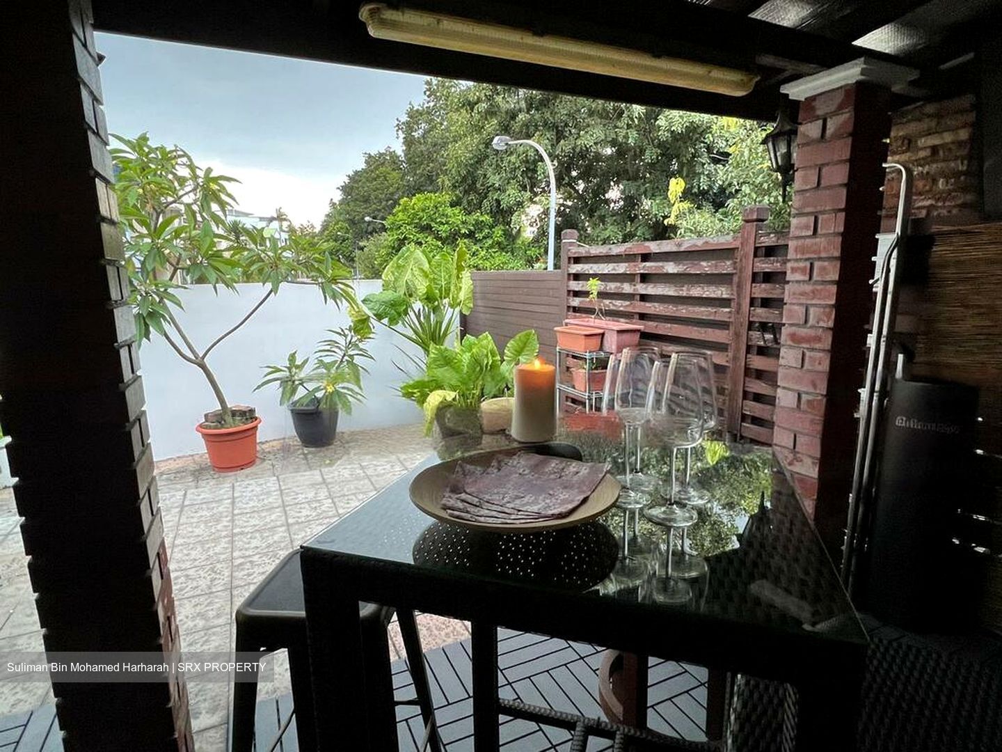 Tai Hwan Park (D19), Terrace #468486381